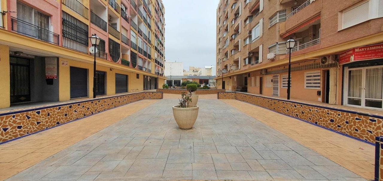 La Loma 7Th Floor Torrevieja Exterior foto
